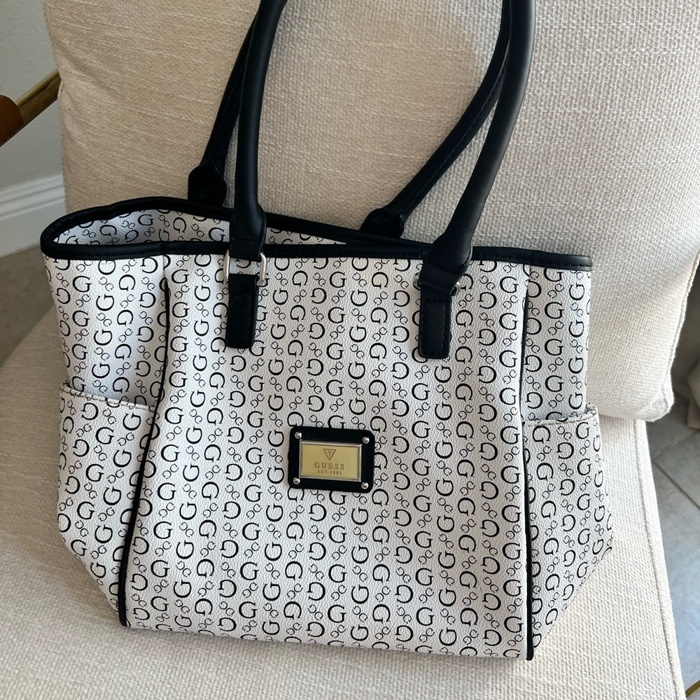 White and black guess monogram shoulder bag
